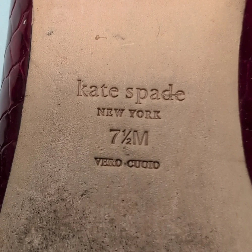 Kate Spade New York Lana Croc-embossed red loafers woman's size 7.5 - Picture 16 of 16